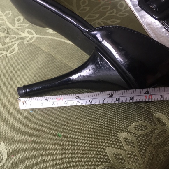 High heels - Picture 4 of 7